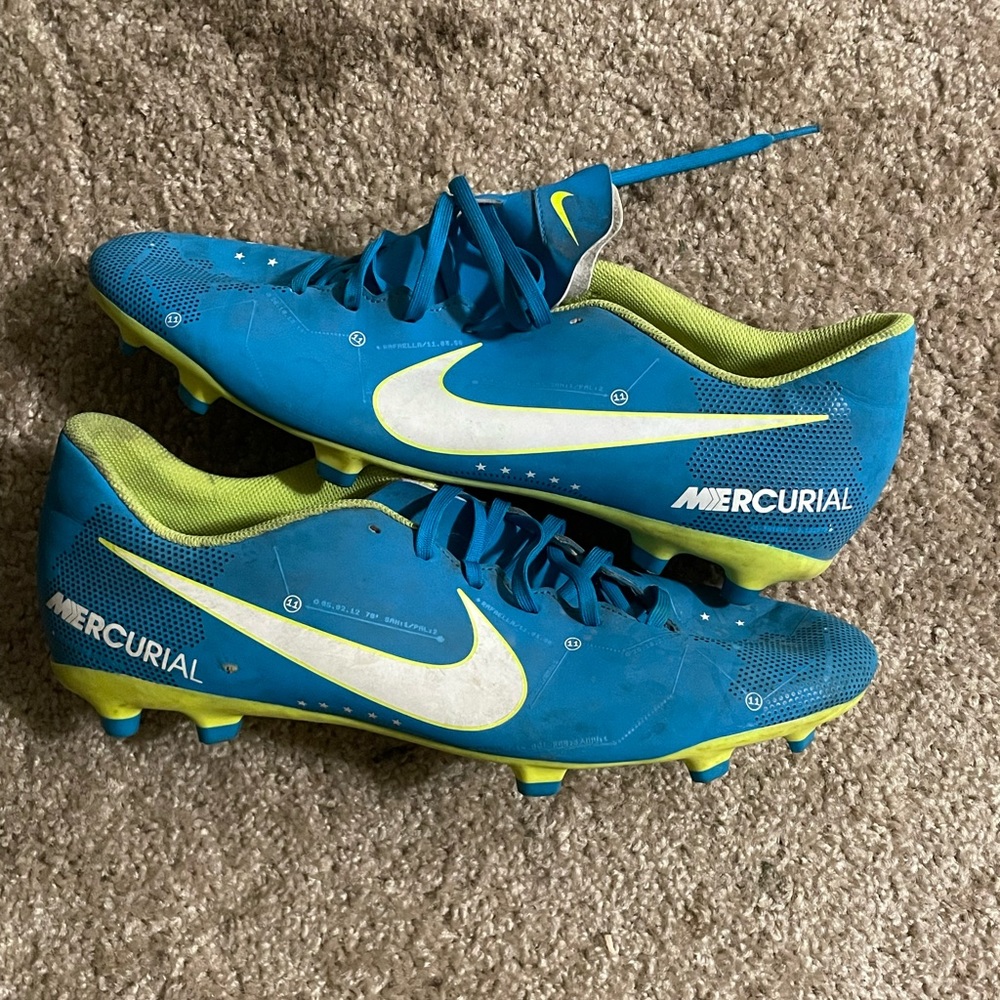 Nike Neymar’s soccer cleats